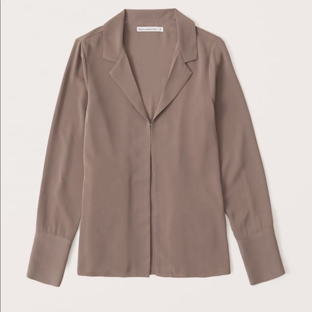 Abercrombie & Fitch Long-Sleeve Closure Set Top and Skort